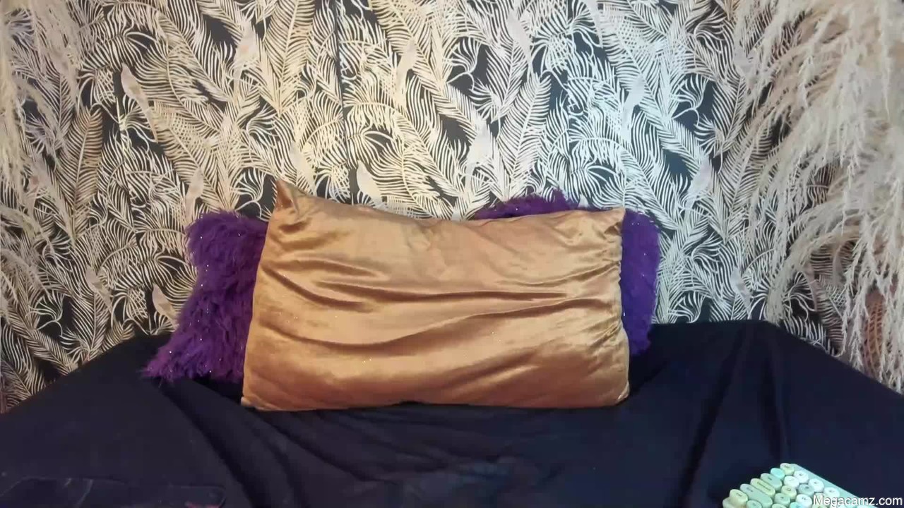Kitty_kryss