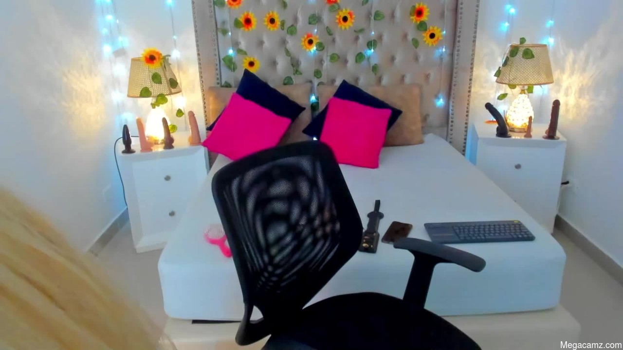 Candiegilson__