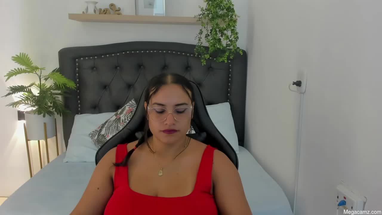 Zoe_danae_