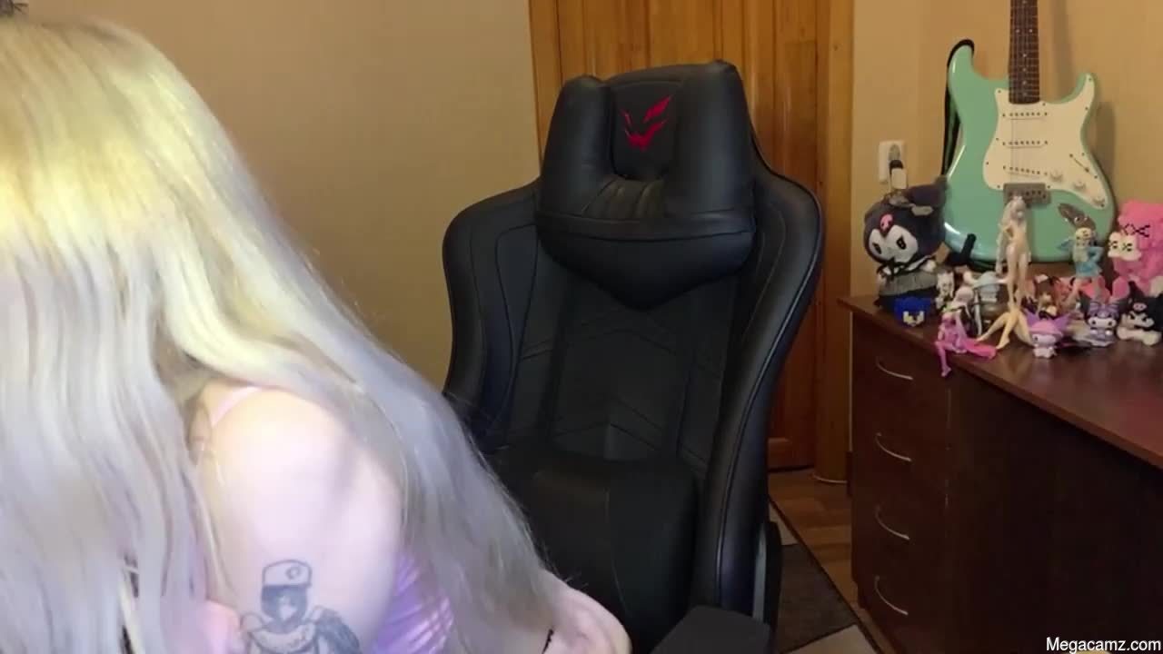 Alexismonroe18