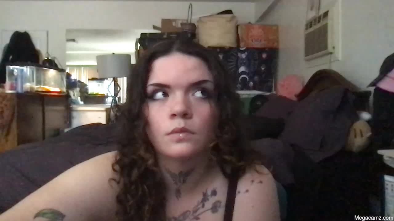 Bigtittygothwhore